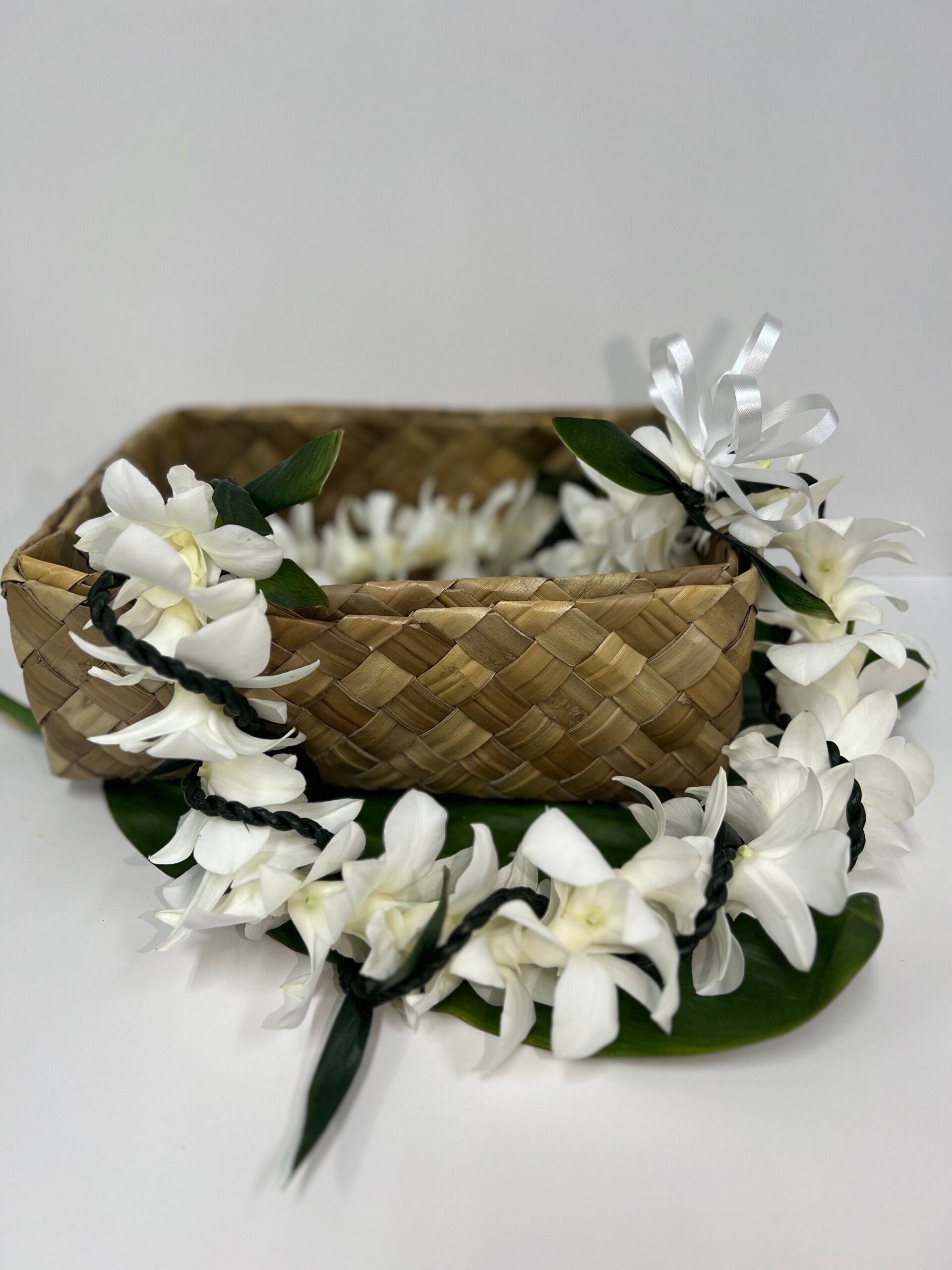 Ti leaf with White Orchid Twine (Limited Stock)